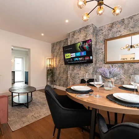 Stylish & Elegant 2-Br Flat In Greenwich Londra Esterno foto