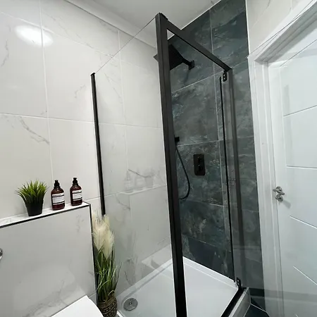 Stylish & Elegant 2-Br Flat In Greenwich Londra Esterno foto